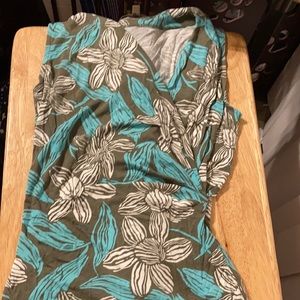Tommy Bahama XS sleeveless shirt
